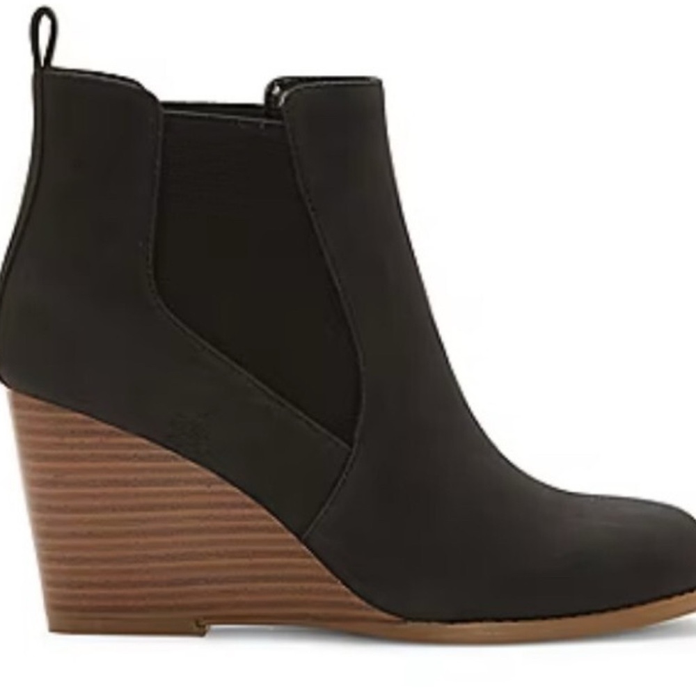 A.n.a Women's Milden Ankle Boots Faux Suede Black Size 6
